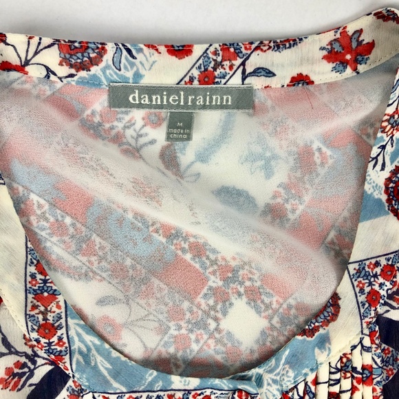 Daniel Rainn Floral Long Sleeved Tunic - Picture 3 of 6